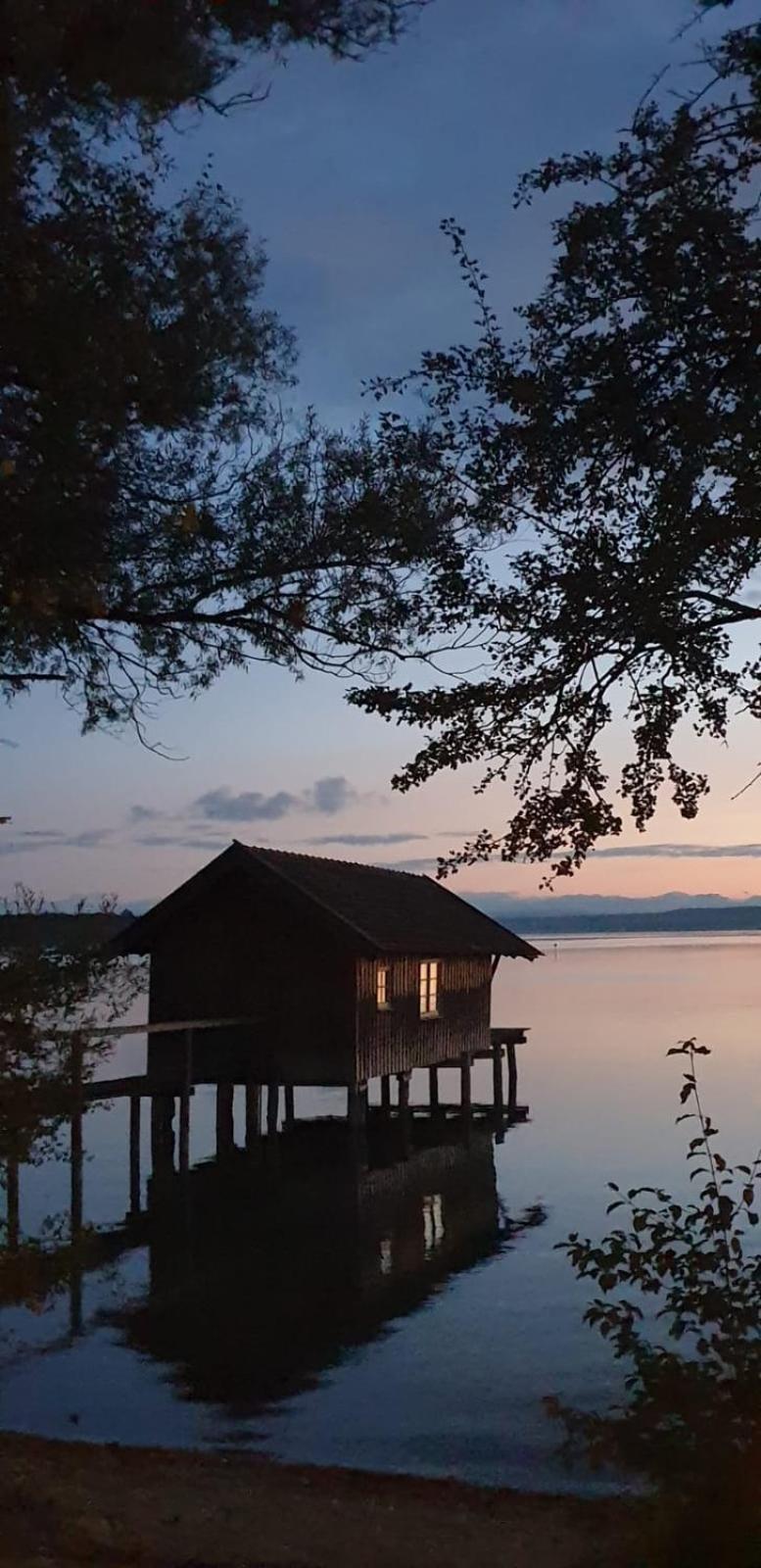 Apartment Chalet Am Schloss Kaltenberg Nahe Ammersee Гелтендорф Екстериор снимка
