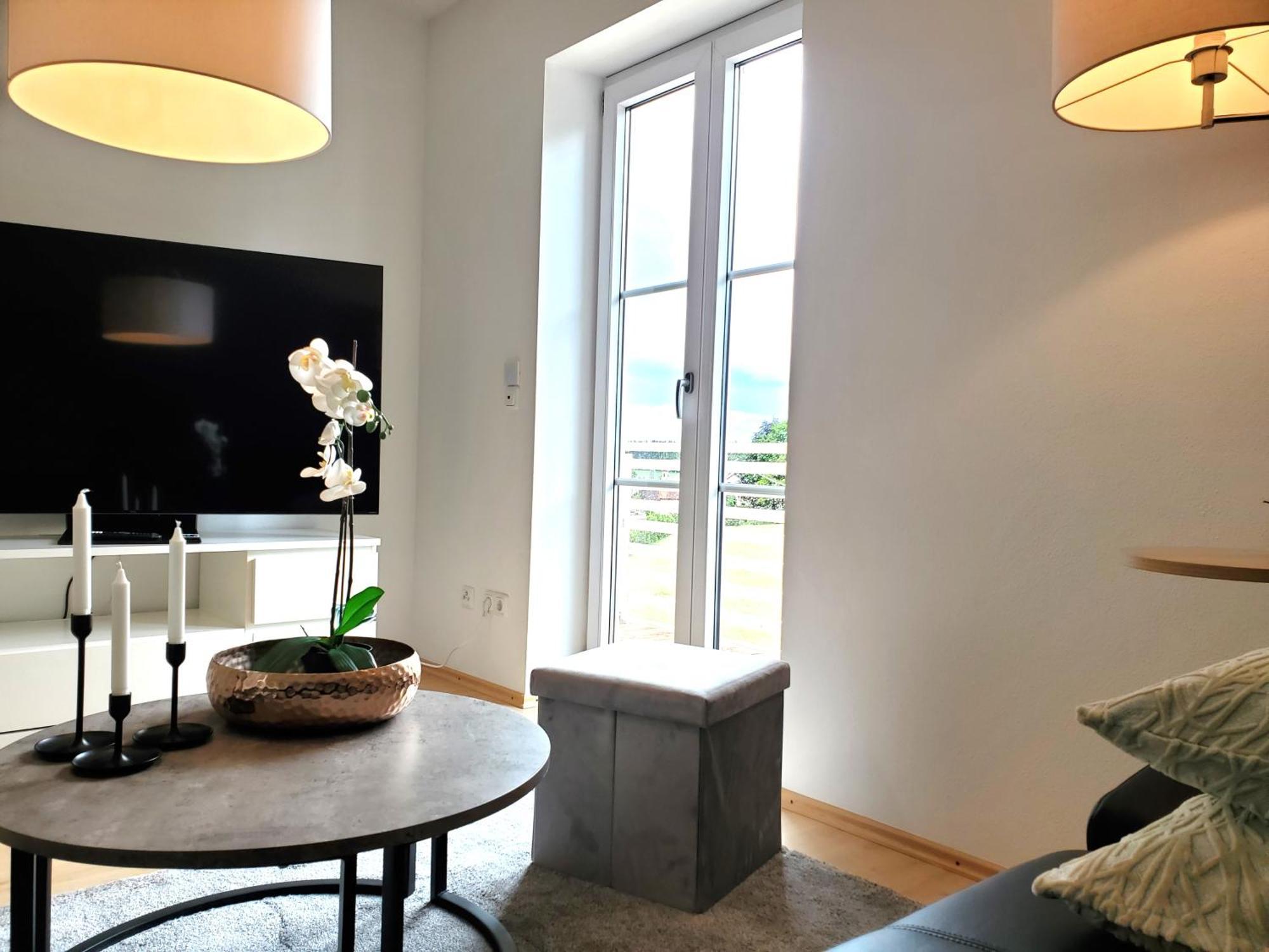 Apartment Chalet Am Schloss Kaltenberg Nahe Ammersee Гелтендорф Екстериор снимка
